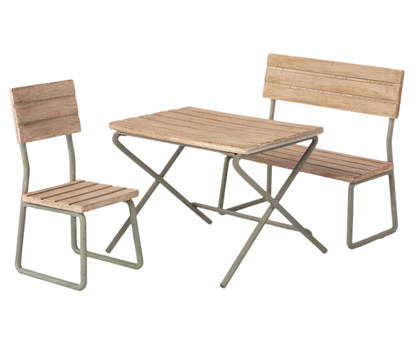 Set de gradina de jucarie - Masa cu scaun si banca - Maileg